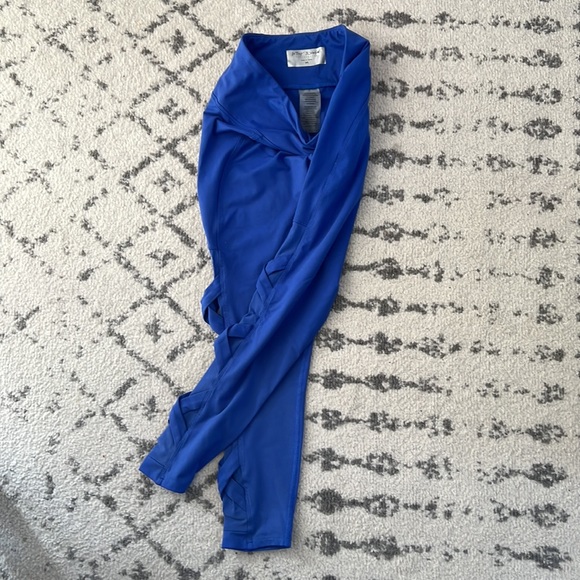 Betsy Johnson Performance M  Spandex - Picture 4 of 4